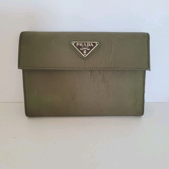 PRADA Tessuto Khaki Green Nylon Leather Logo Plate Wallet Medium Envelope Medium - Picture 1 of 11